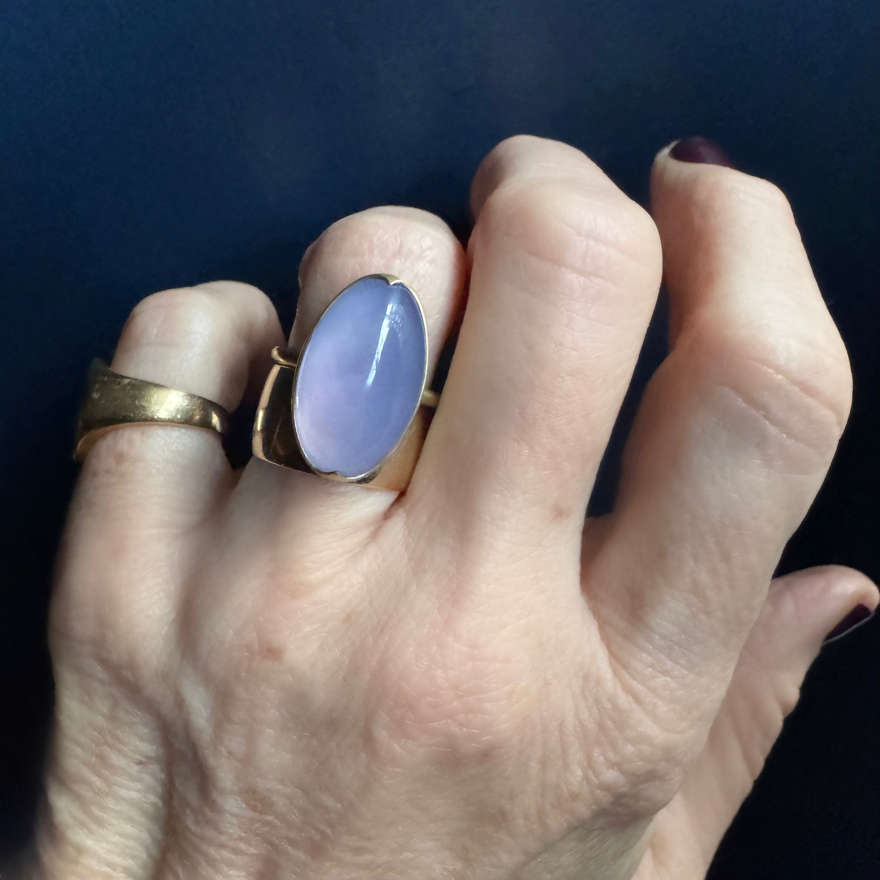 Gabriella Kiss 18k Oval Blue Chalcedony Ring- 11.84ct