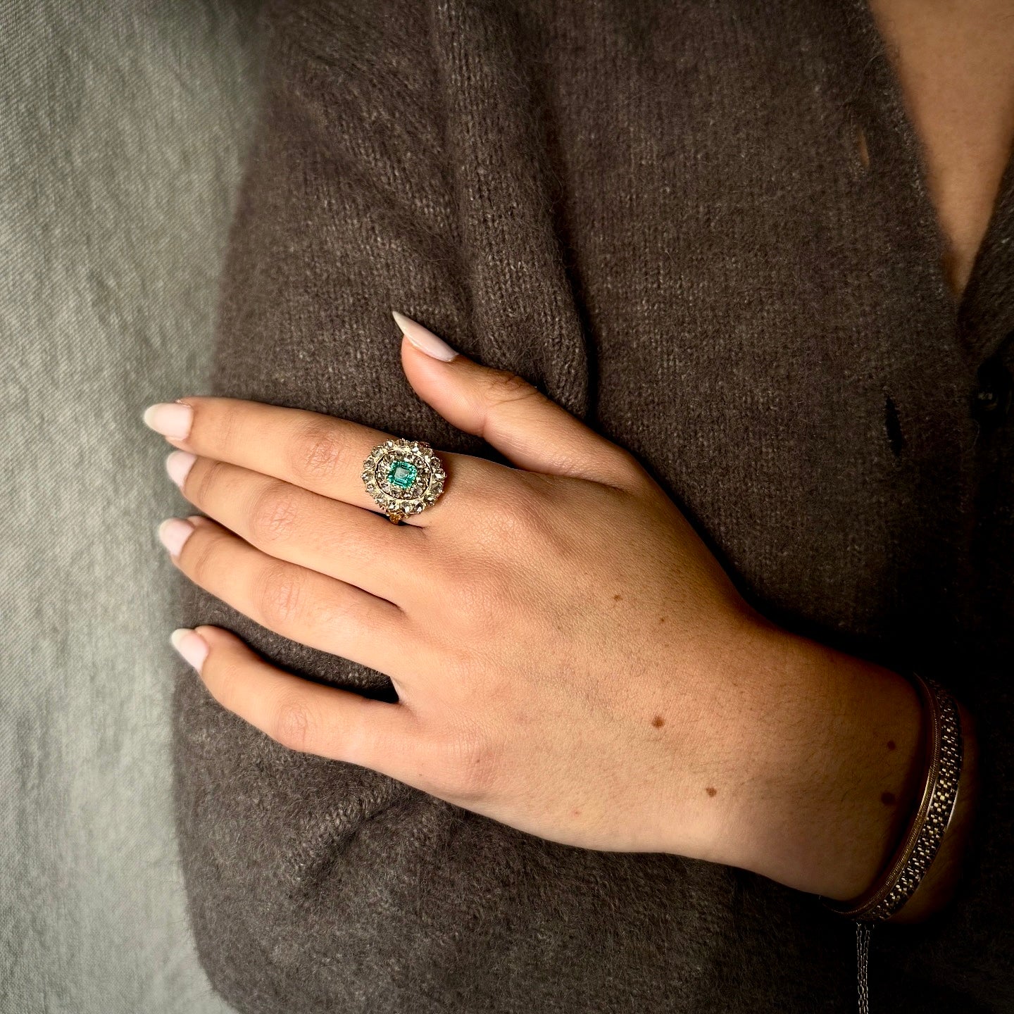 Antique Early Victorian 18k Rose Cut Diamonds & Emerald Ring