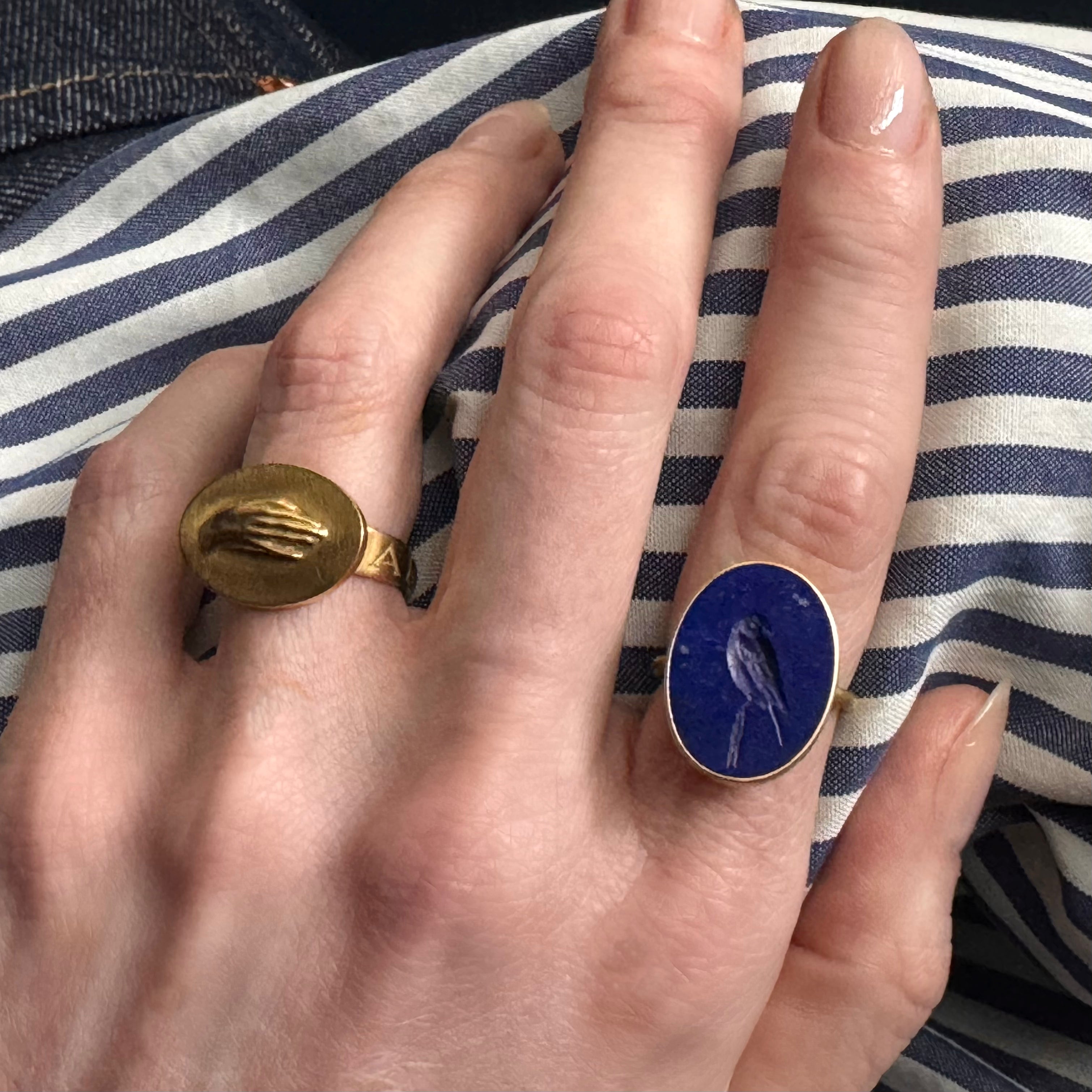 Gabriella Kiss 18K Lapis Bluebird Intaglio