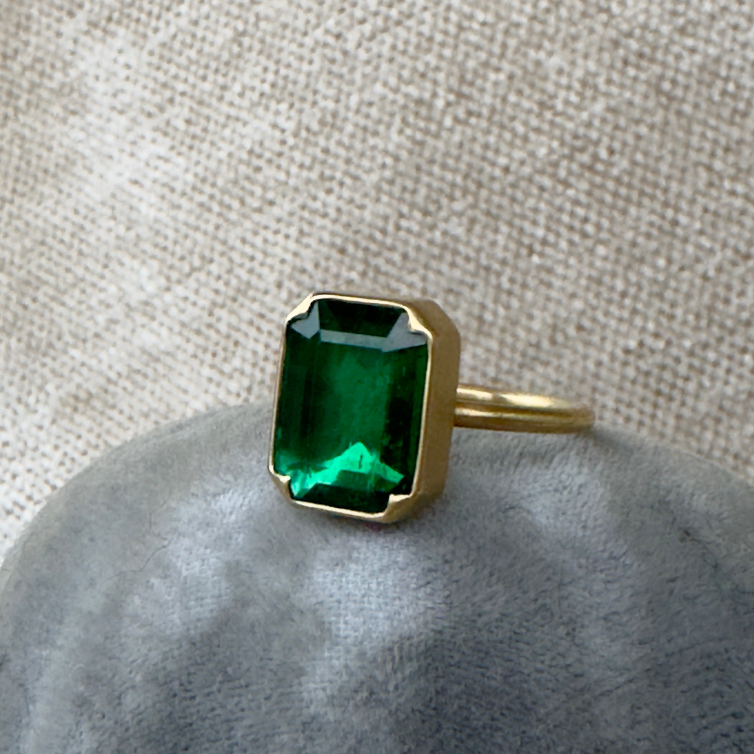 Gabriella Kiss 18k Emerald Cut Emerald Ring - 3.6ct