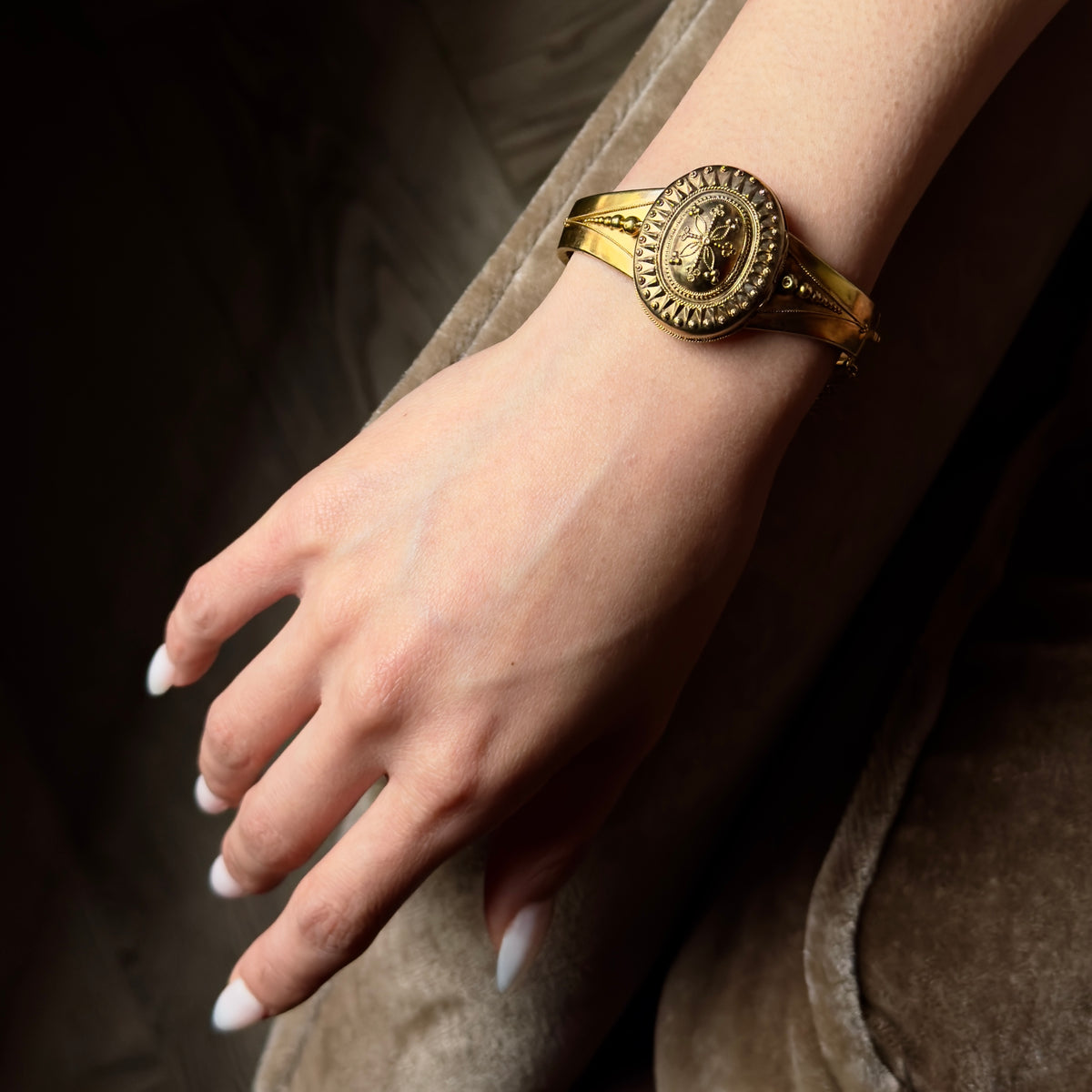 Antique Victorian Etruscan Revival 15k Double Locket Bangle Bracelet