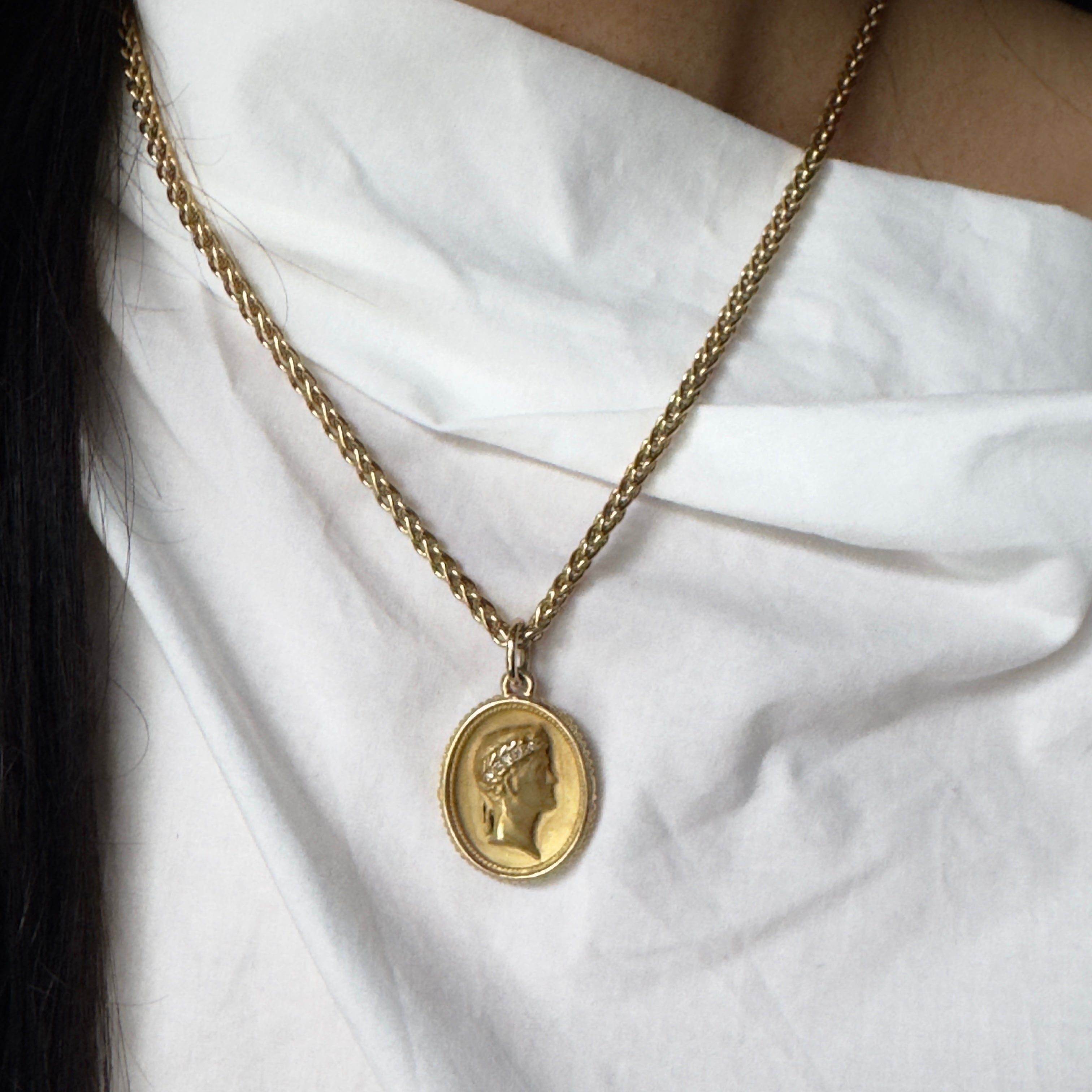 Vintage Mid-Century 14k Gold & Diamond Classical Profile Pendant