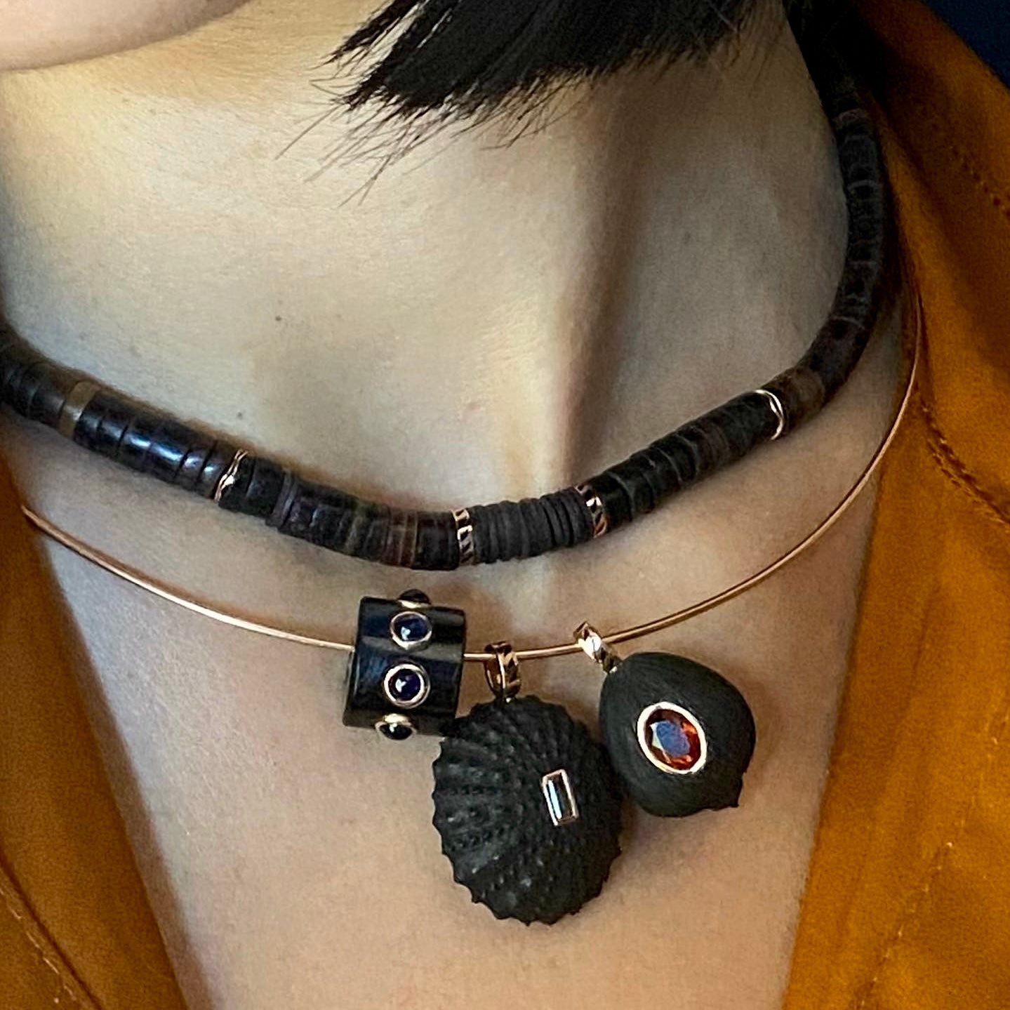 Dezso 18k Classic Ebony Sea Urchin with Baguette Diamond Pendant