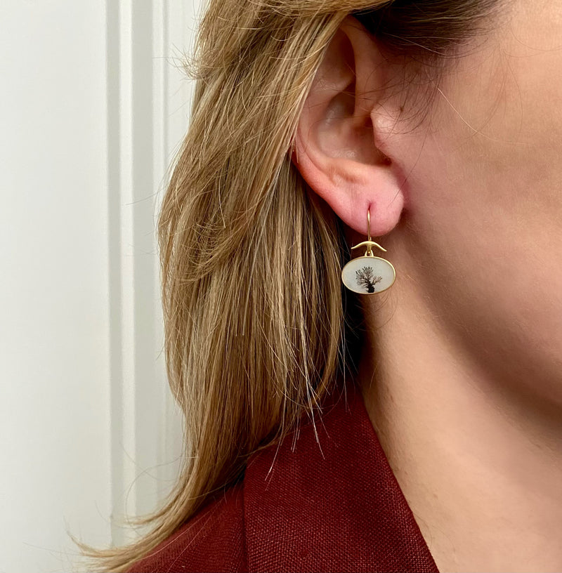Gabriella Kiss 18k Horizontal Dendrite Earrings