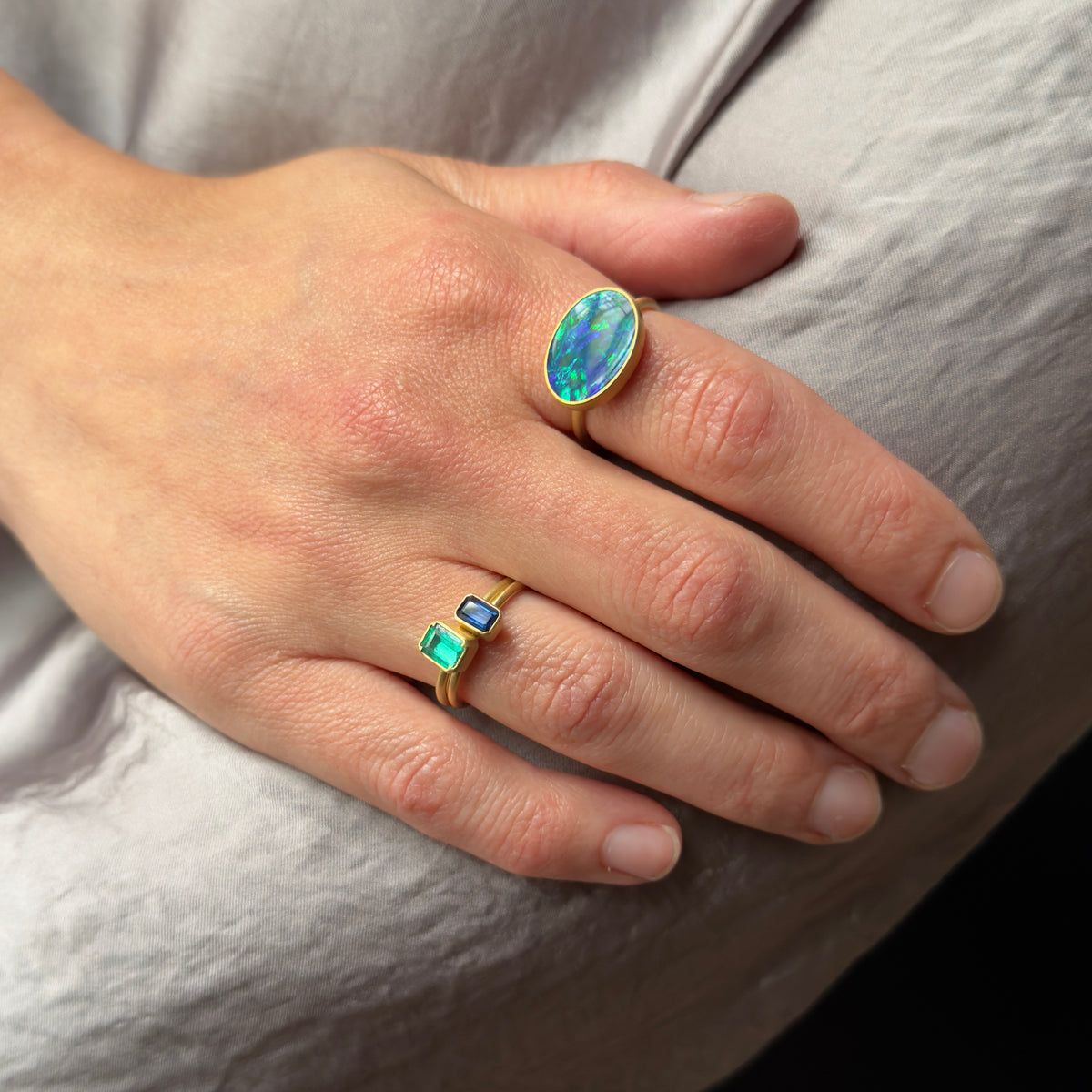 Gabriella Kiss 18k Horizontal Oval Opal Ring- 4.01ct