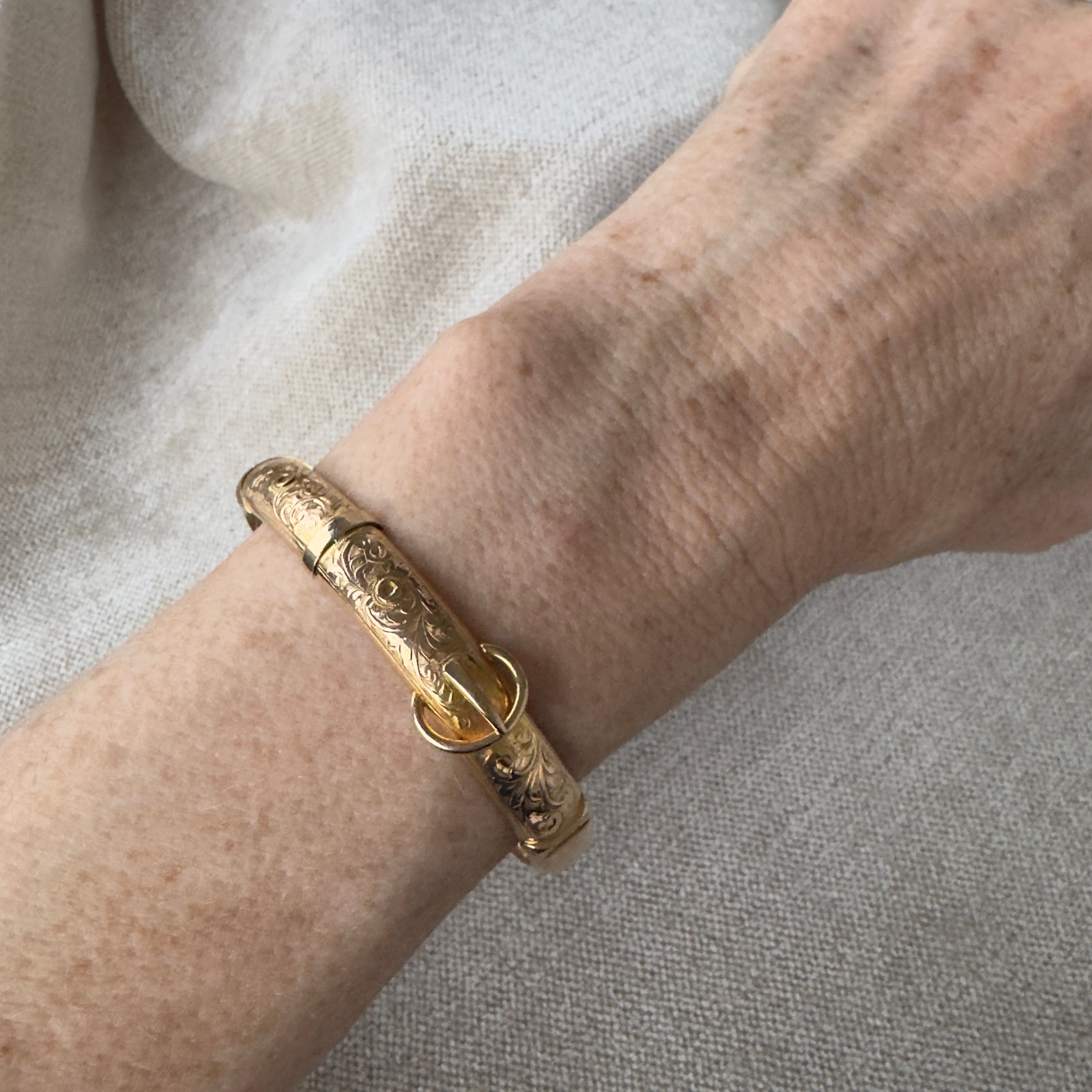 Antique Edwardian 15k Gold Buckle Bangle Bracelet