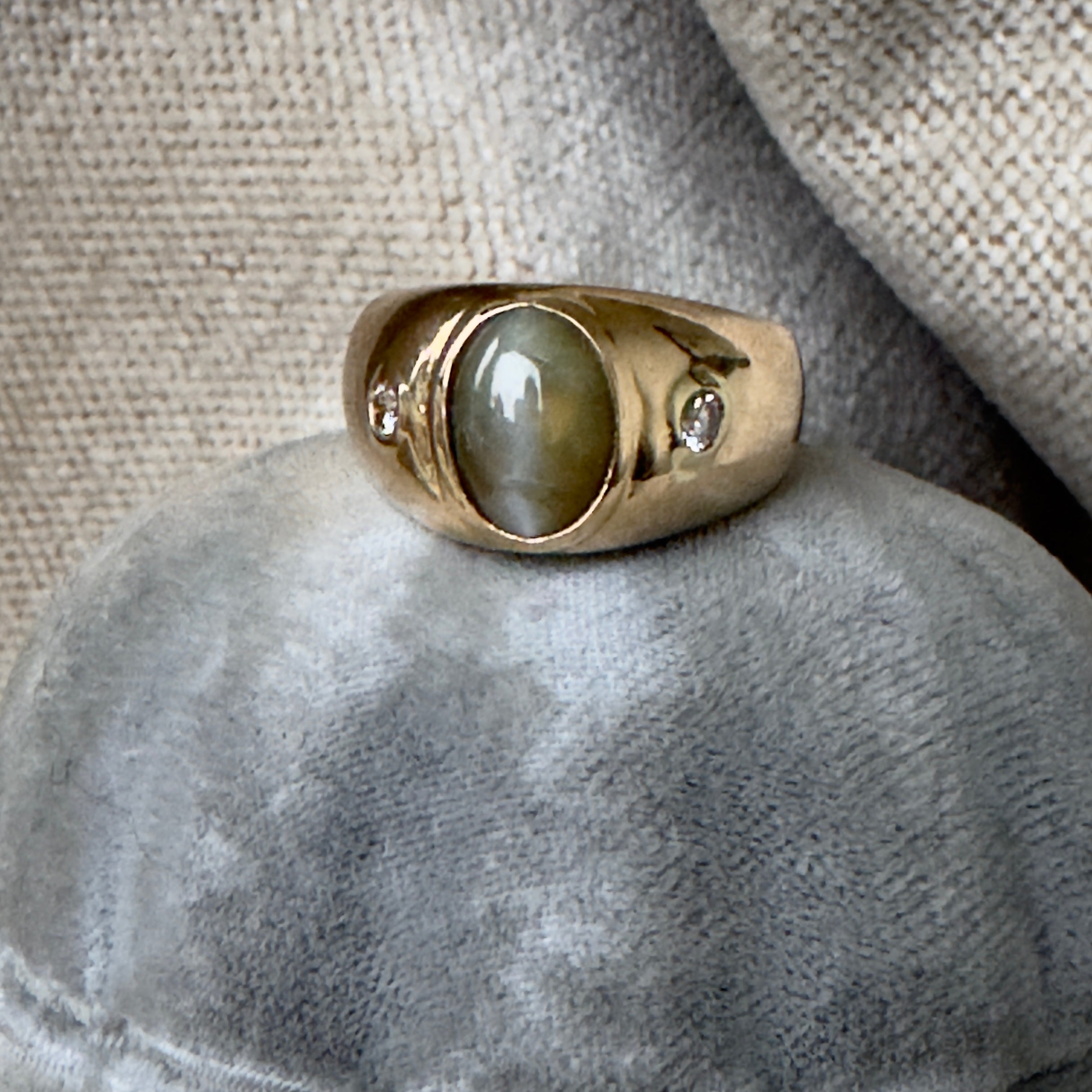 Antique Edwardian 14k Cat's Eye Chrysoberyl and Diamond Heavy Domed Band