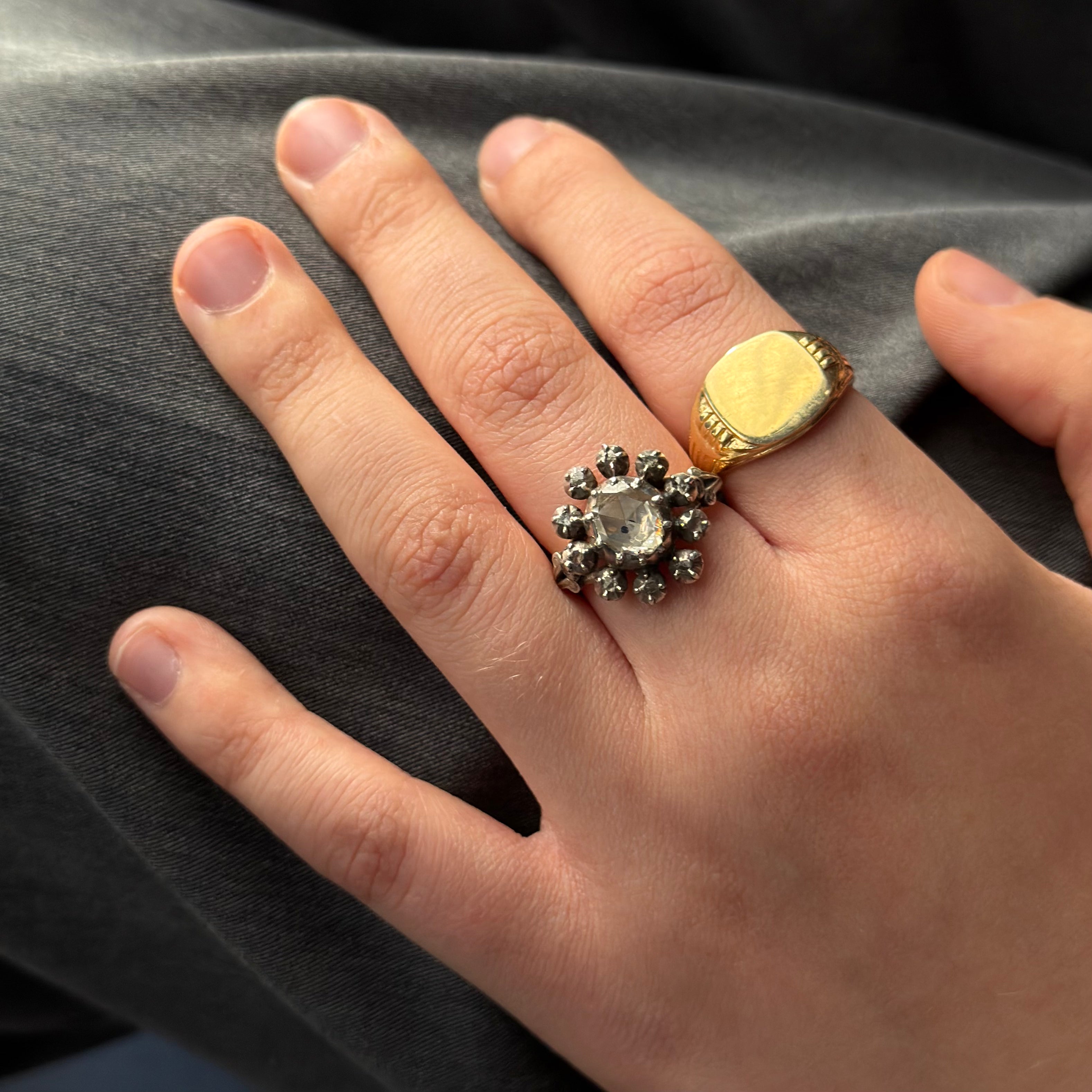 Vintage Mid-Century Rounded Rectangular Signet Ring