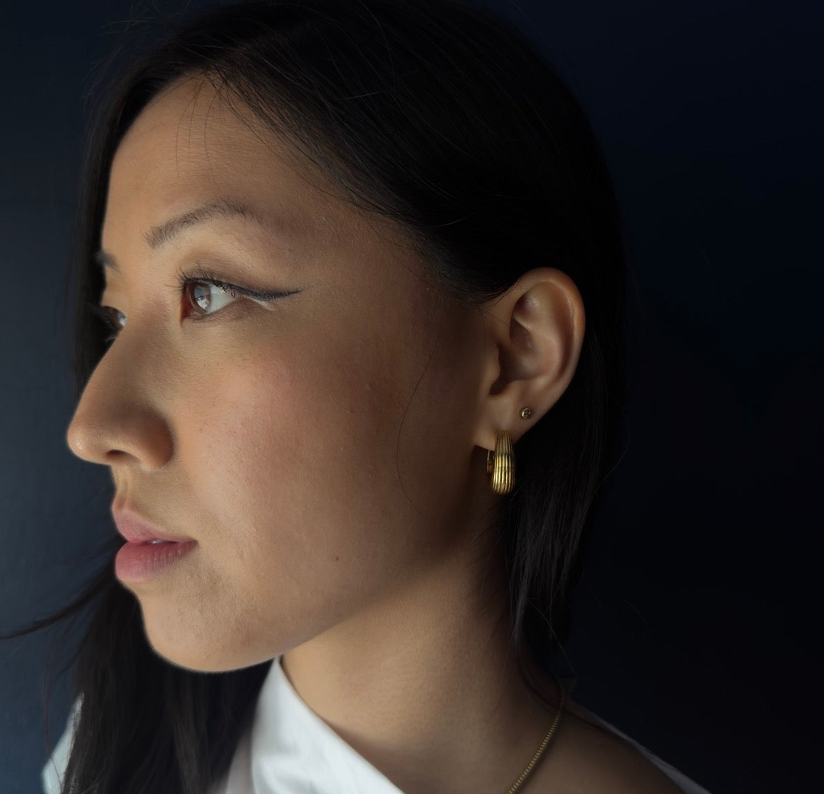 Vintage Mid-Century 18k Ridged Hoop Earrings