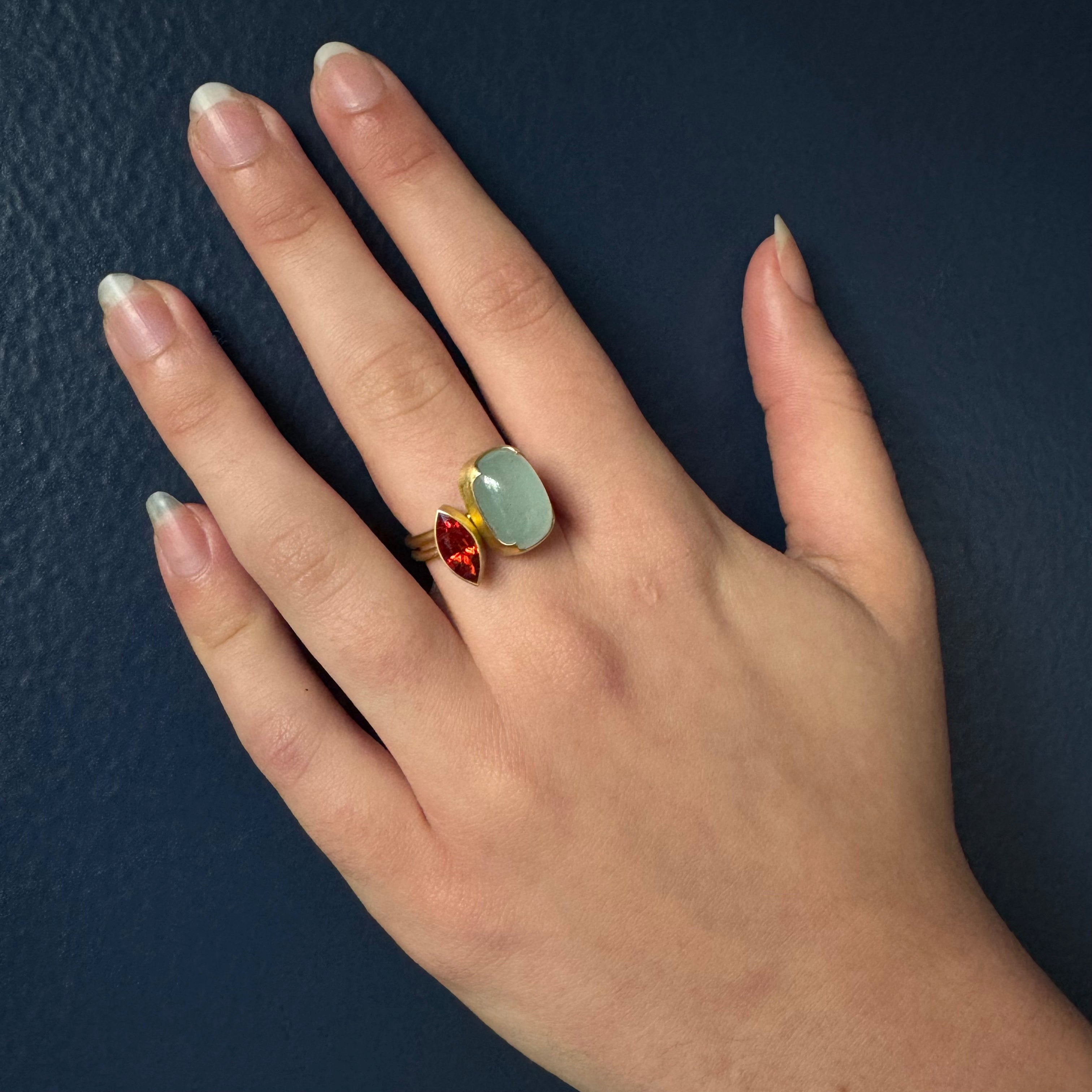 Gabriella Kiss 18k Orange Facetted Marquis Sapphire Ring - 1.44 ct