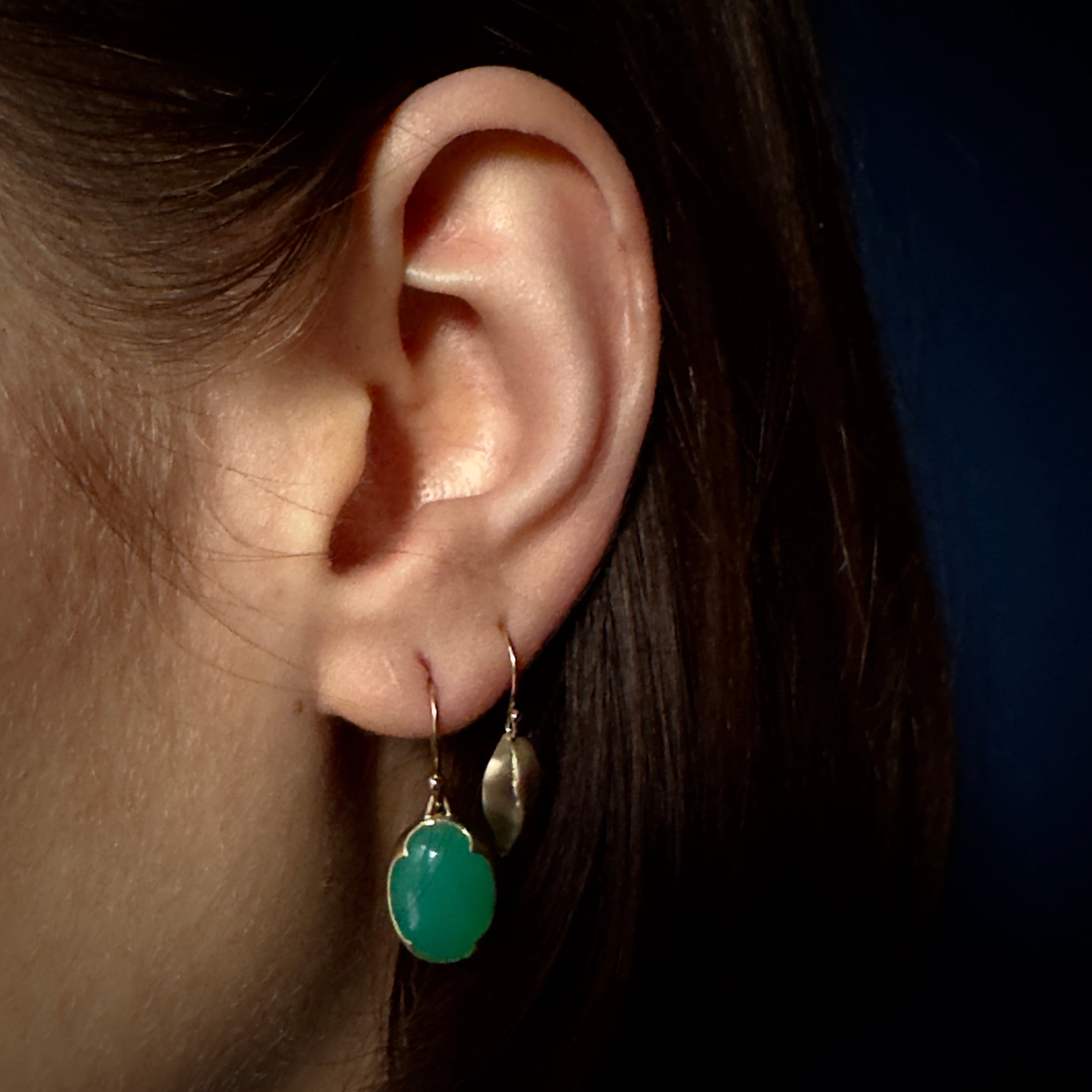 Gabriella Kiss 18k Fine Oval Chrysoprase Earrings - 10ct
