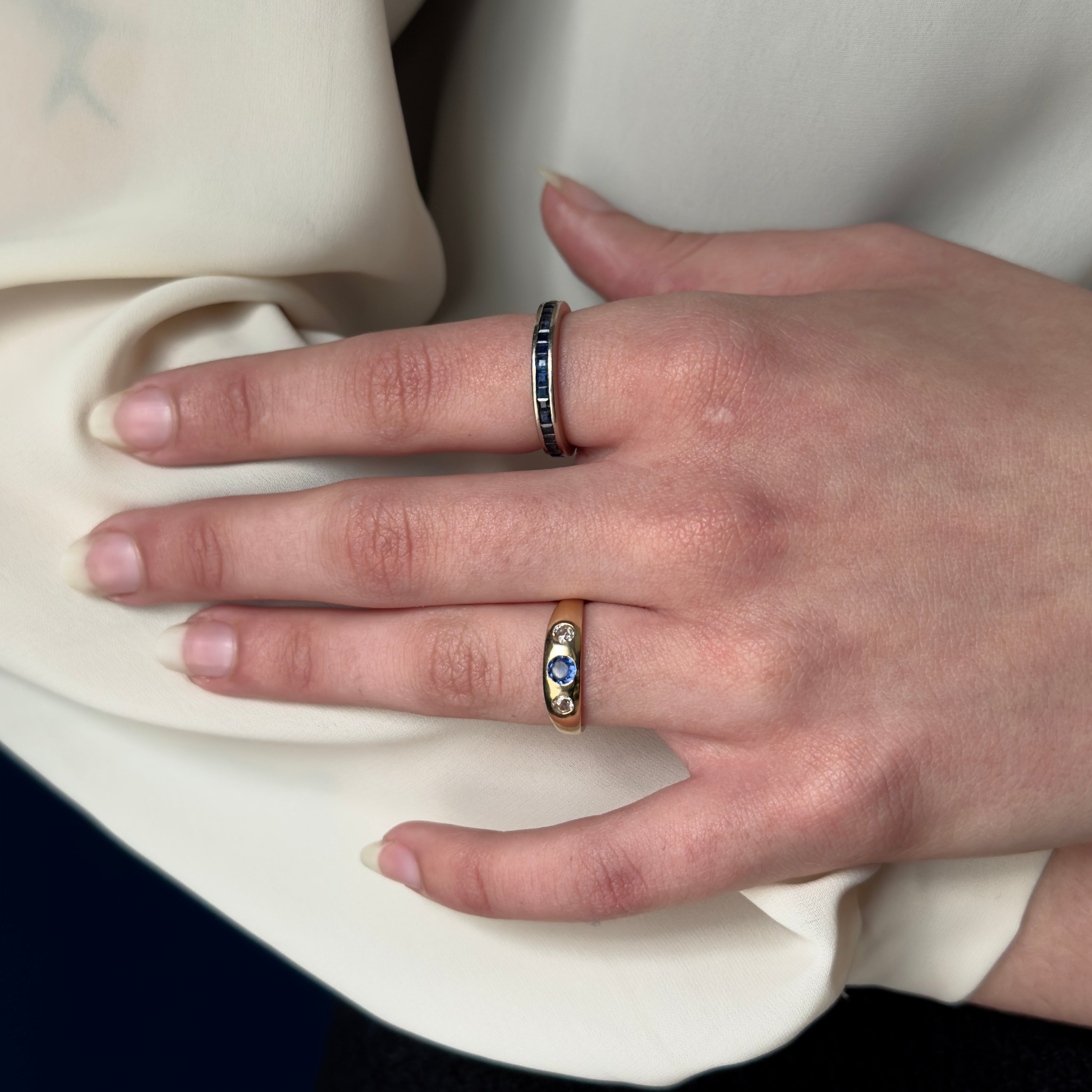 Antique Victorian 18k Sapphire & Diamond Hammer Set Ring