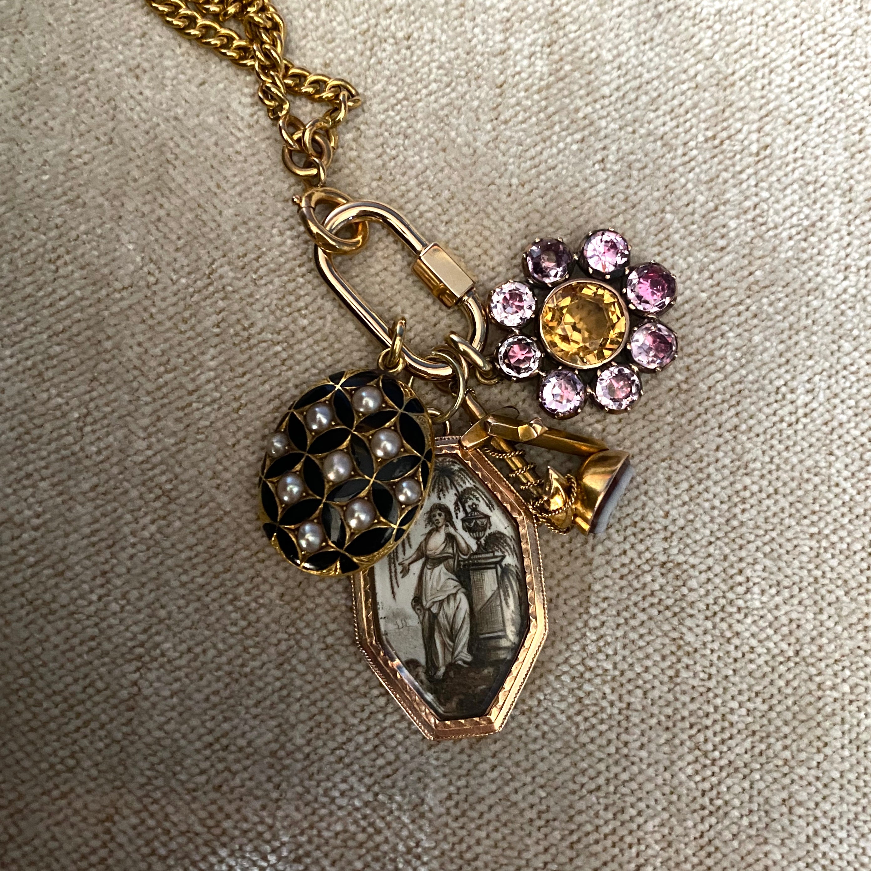 Marla Aaron Medium Lock in 14k Yellow Gold