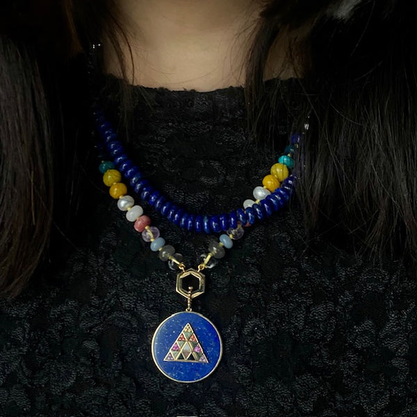 Harwell Godfrey 18k Lapis Pyramid Medallion Pendant