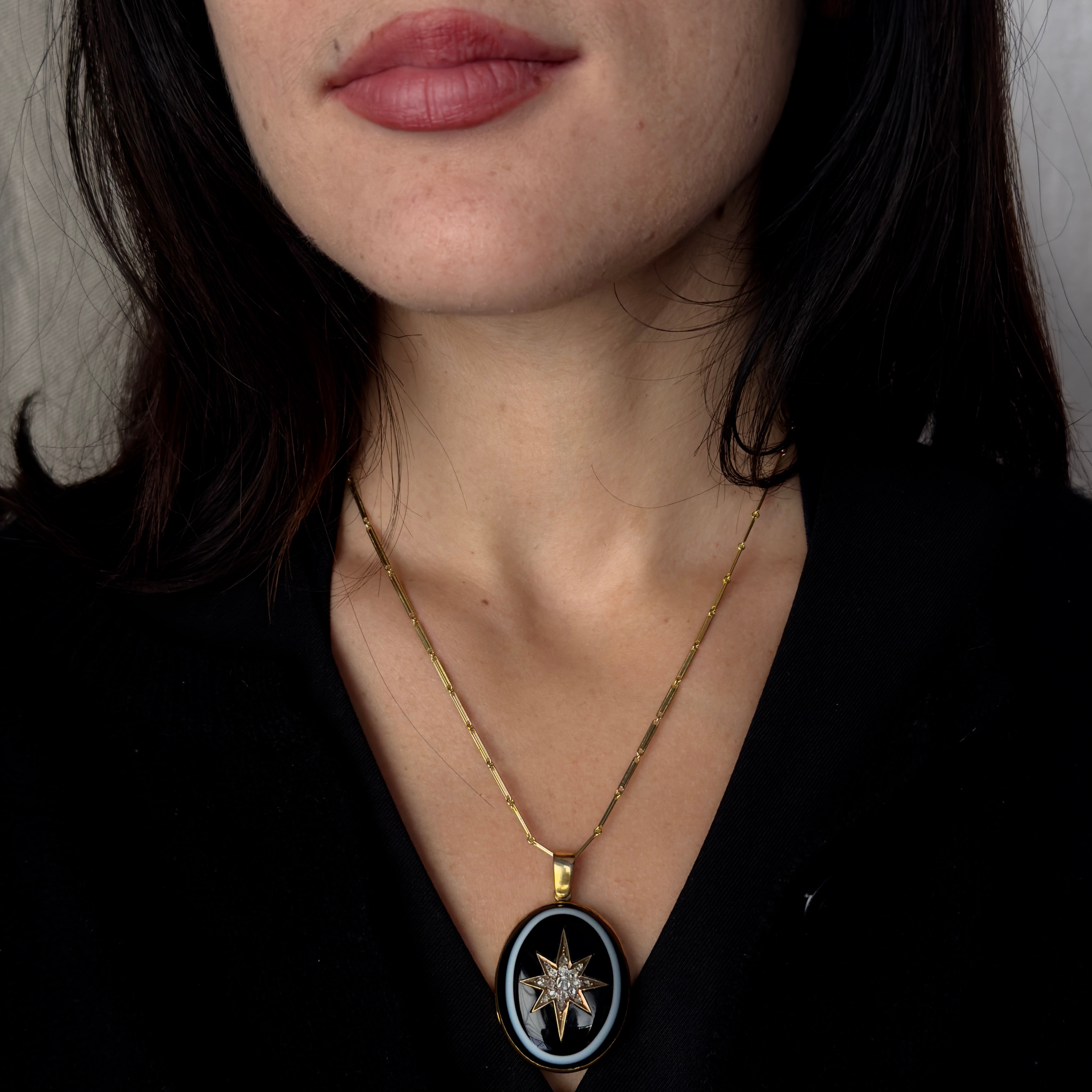 Antique Victorian 15k/18k Banded Agate w/ Diamond Star Motif Locket Pendant