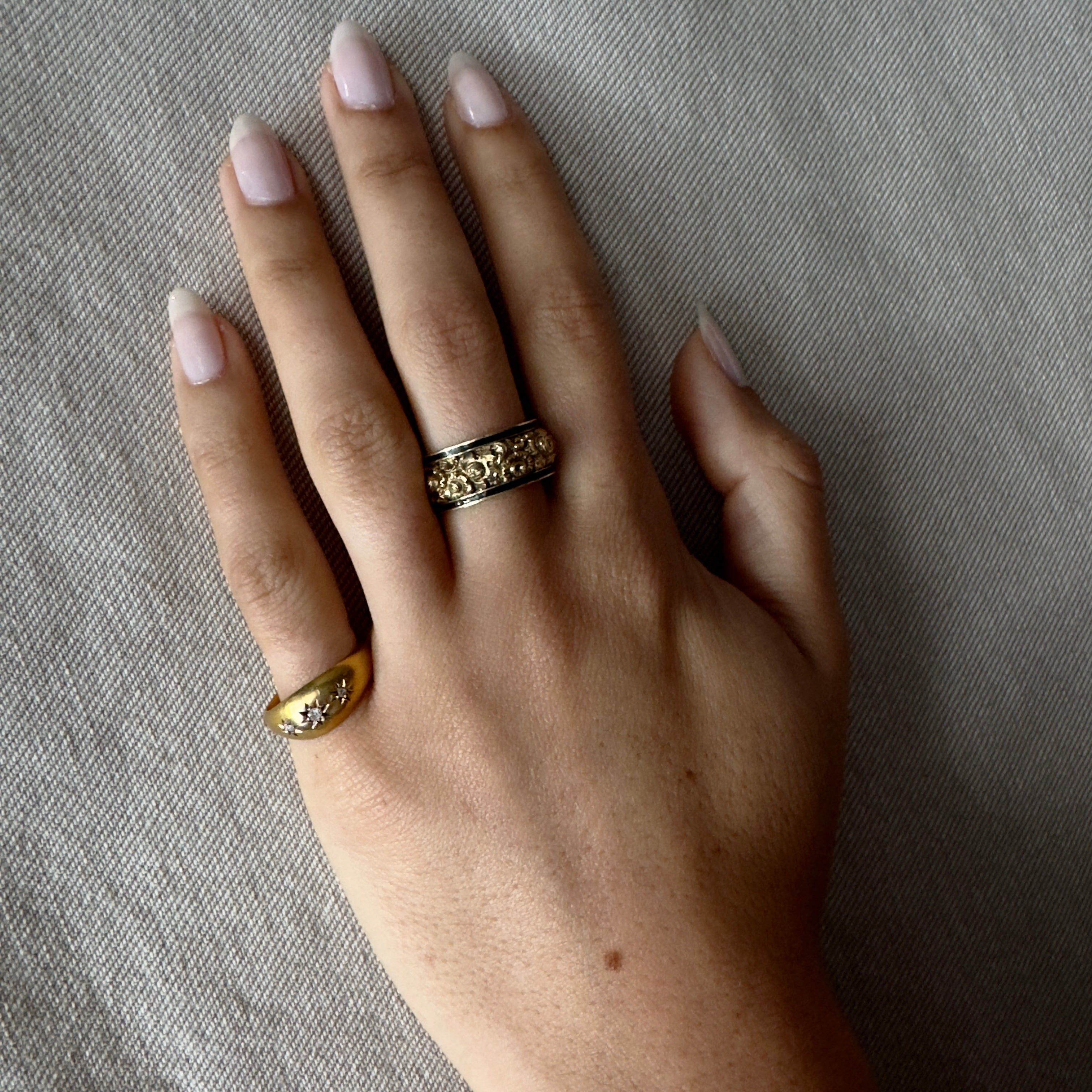 Antique Georgian 18k Black Enamel Mourning Band