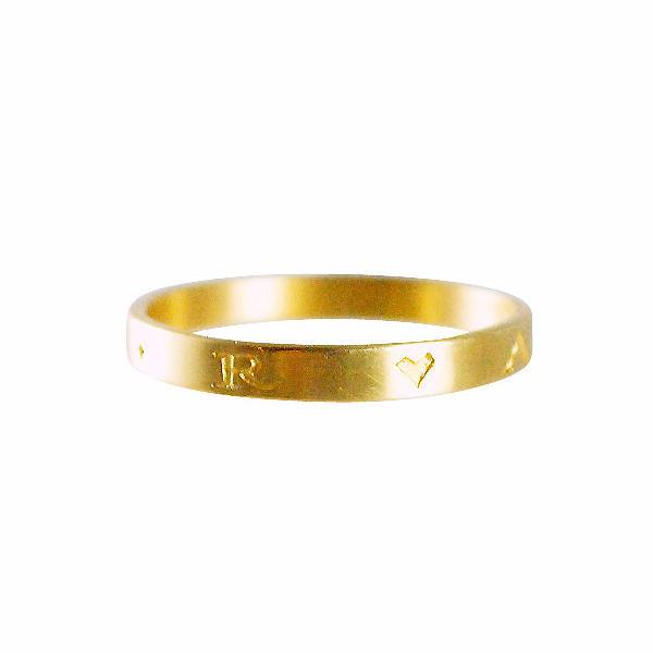 Gabriella Kiss 18k Band Ring Inscribed with "Amor"