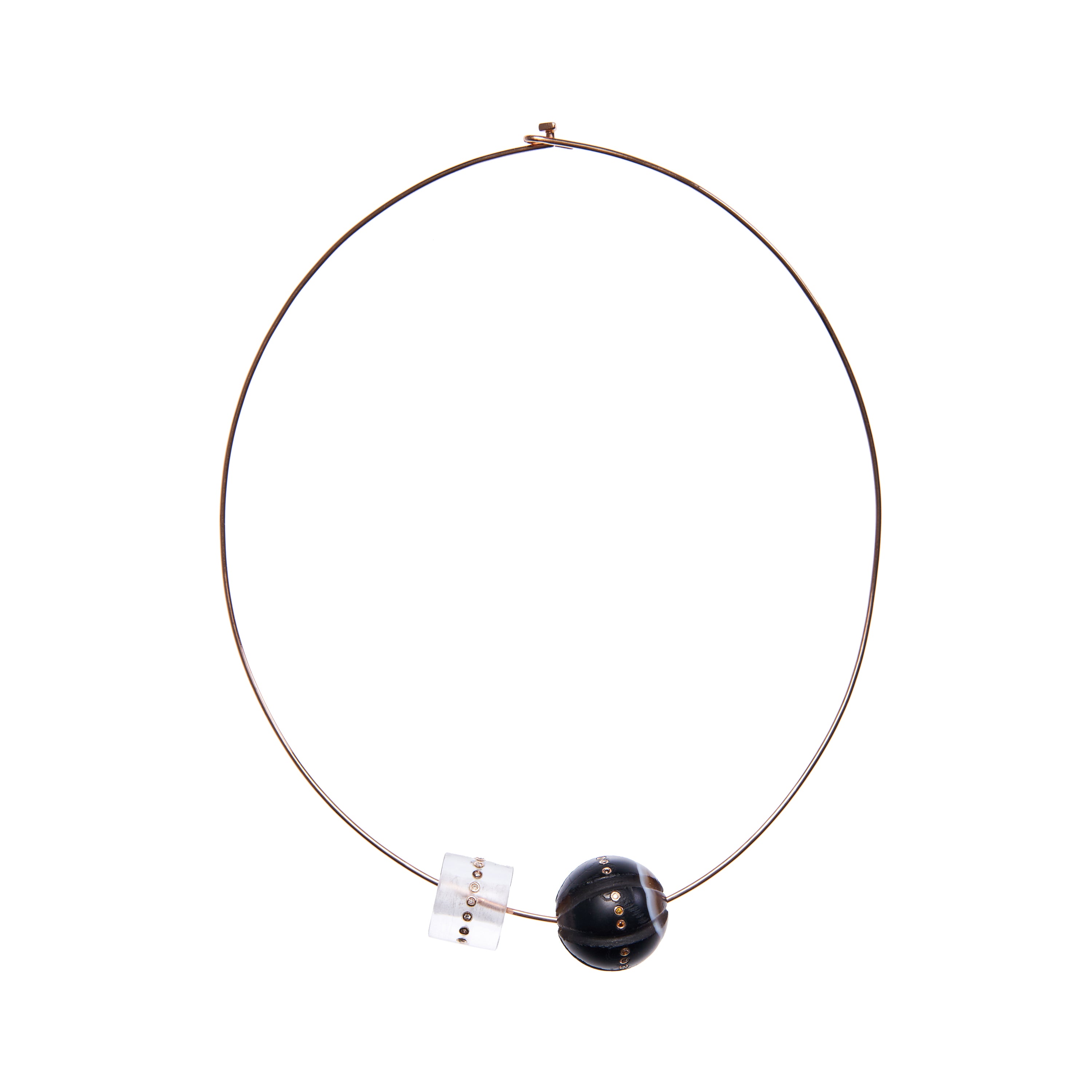 Dezso 18k Crystal Quartz Bead Set with Diamonds Pendant