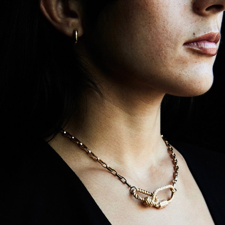 Marla Aaron 14k Yellow Gold Hand Engraved Regular Lock
